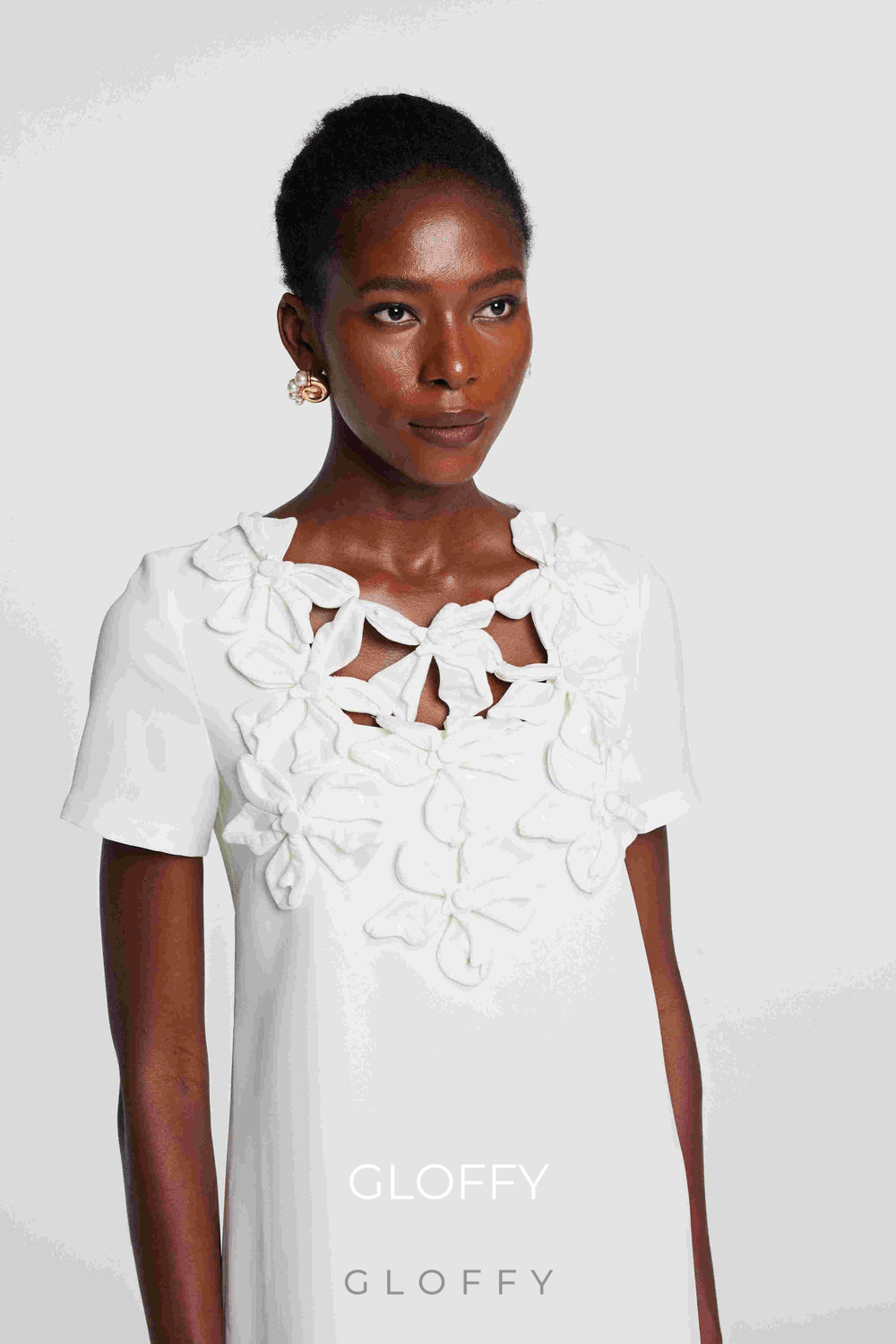 Kira Kısa Kollu Çiçek Desenli Mini Elbise