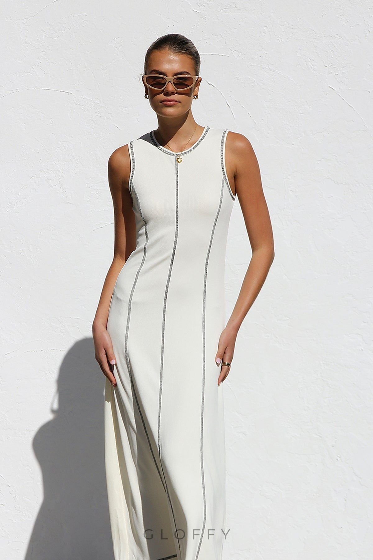 Ariana Dikiş Detaylı Midi Elbise