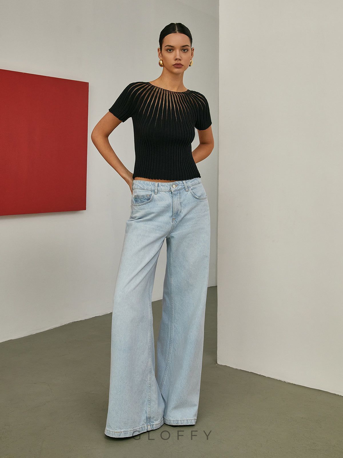 Kısa Kollu Dikişsiz Fitilli Triko Bluz – Siyah