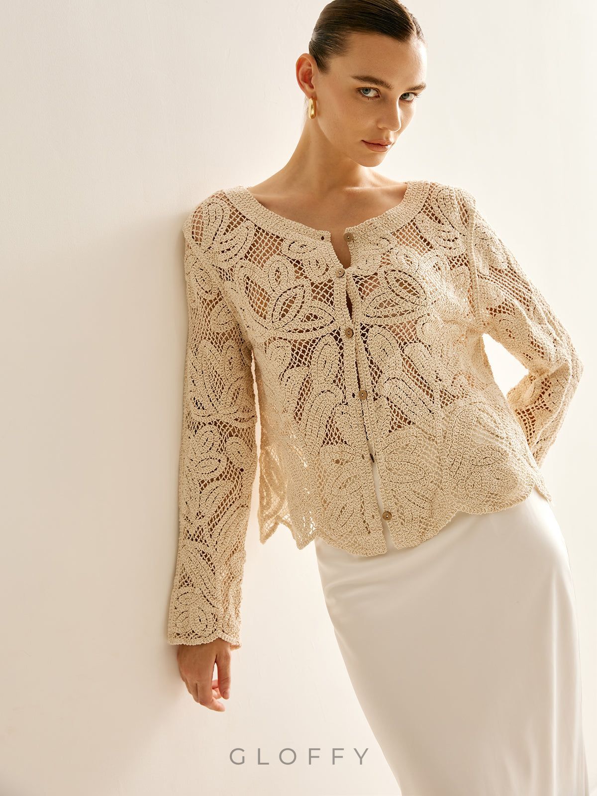 Örgü Düğmeli V Yaka Hırka – Bej