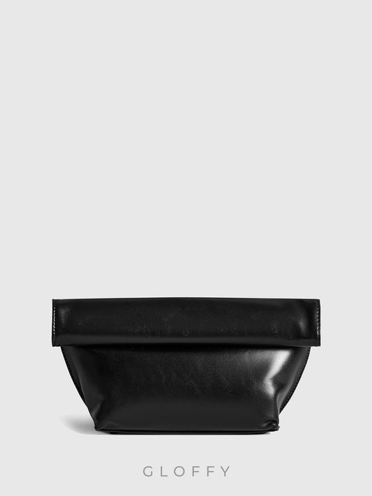Minimalist Kıvrılmış Kenarlı Zarf Çanta