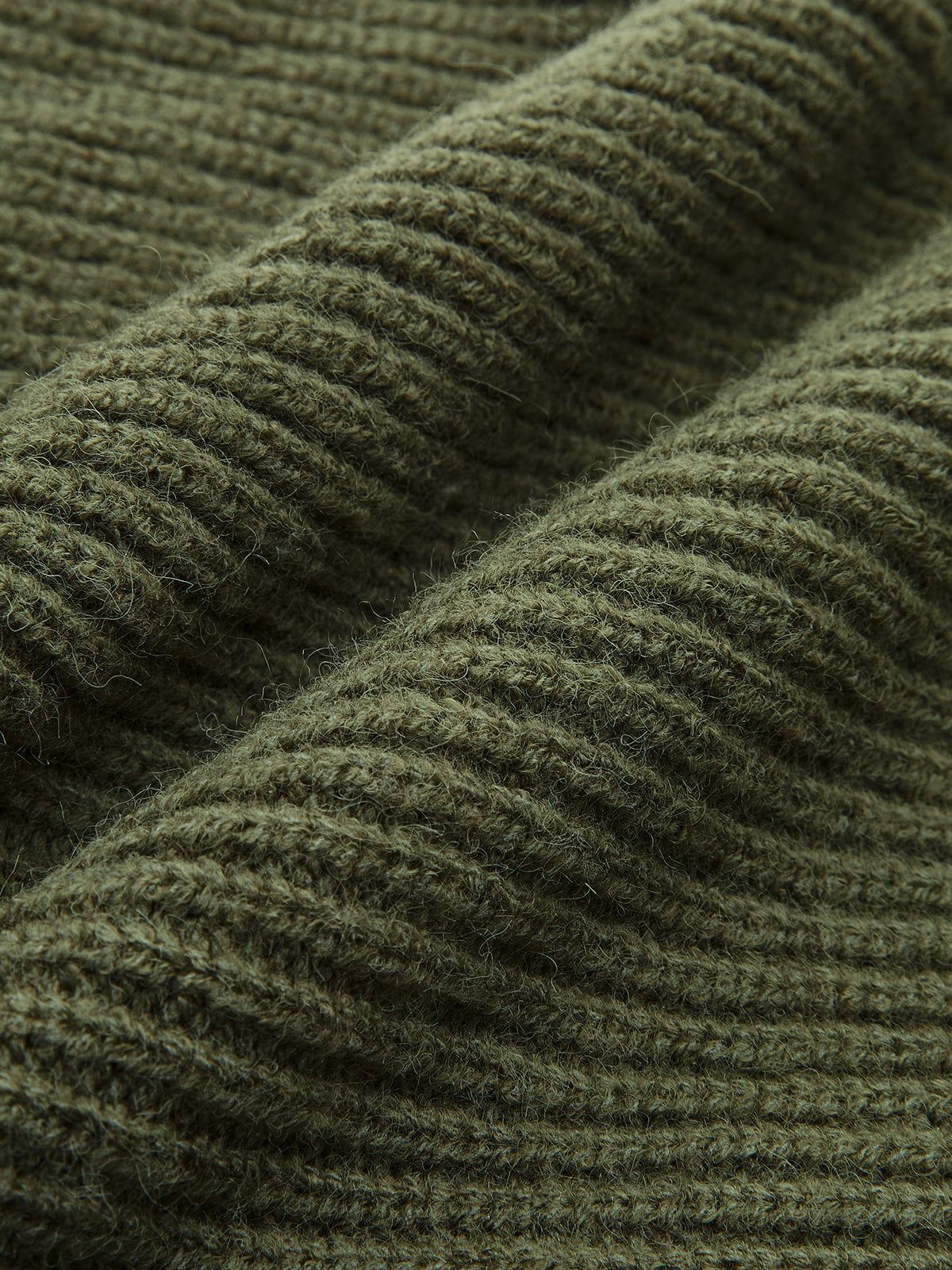 Oversize V Yakalı Kolları Balon Triko Kazak – Haki