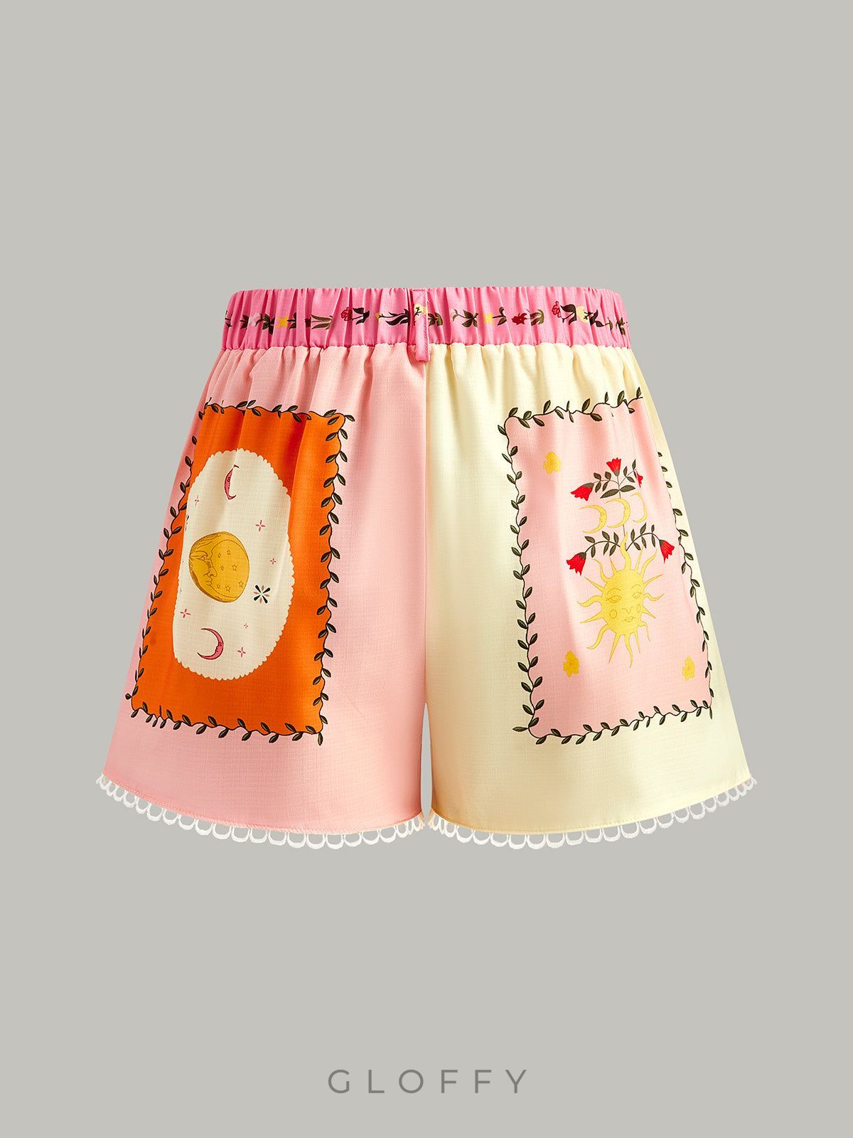 Şık Çiçek Desenli Şort ve Kemerli Takım