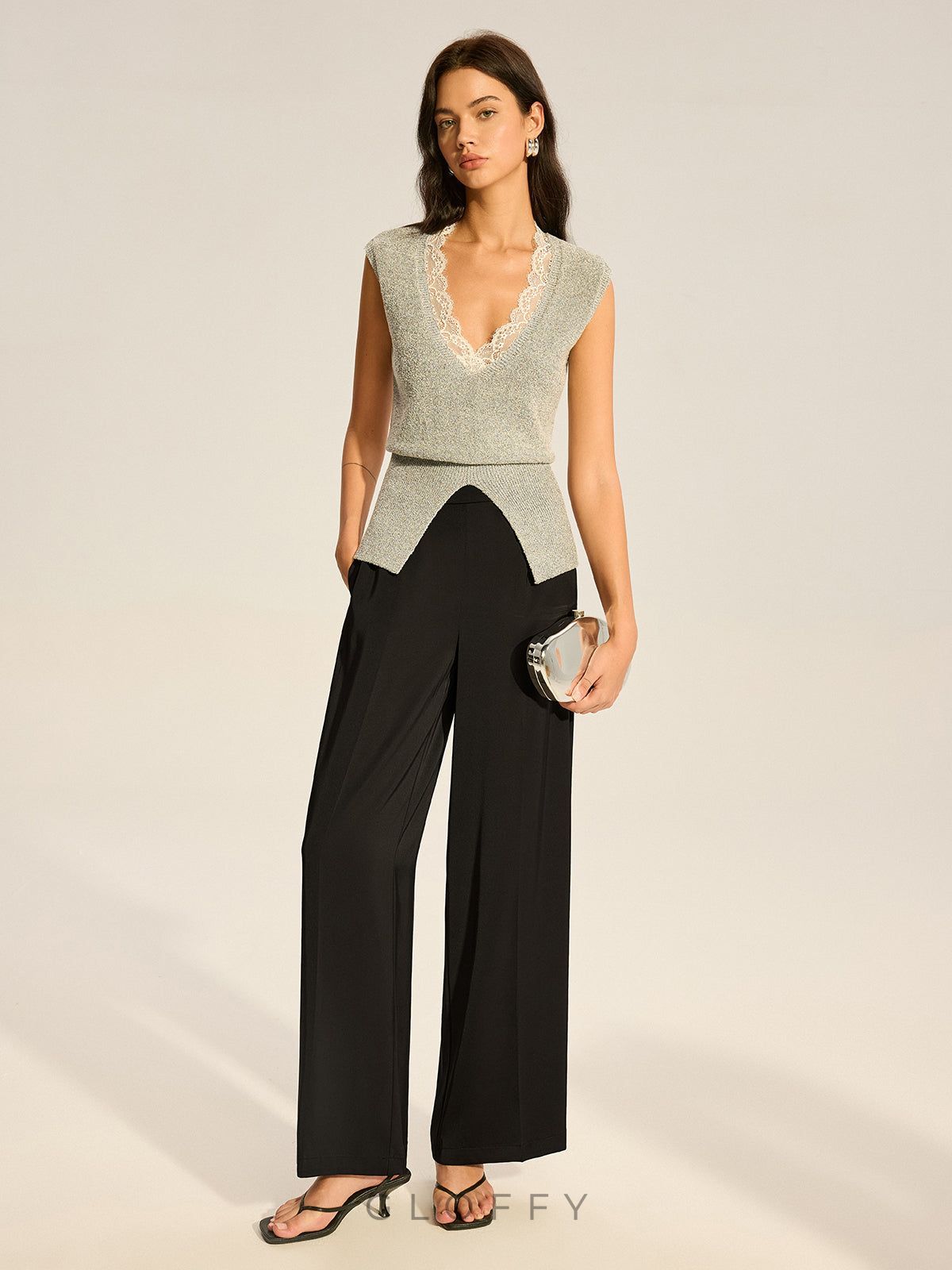 V Yaka İnce Triko Süveter – Gri