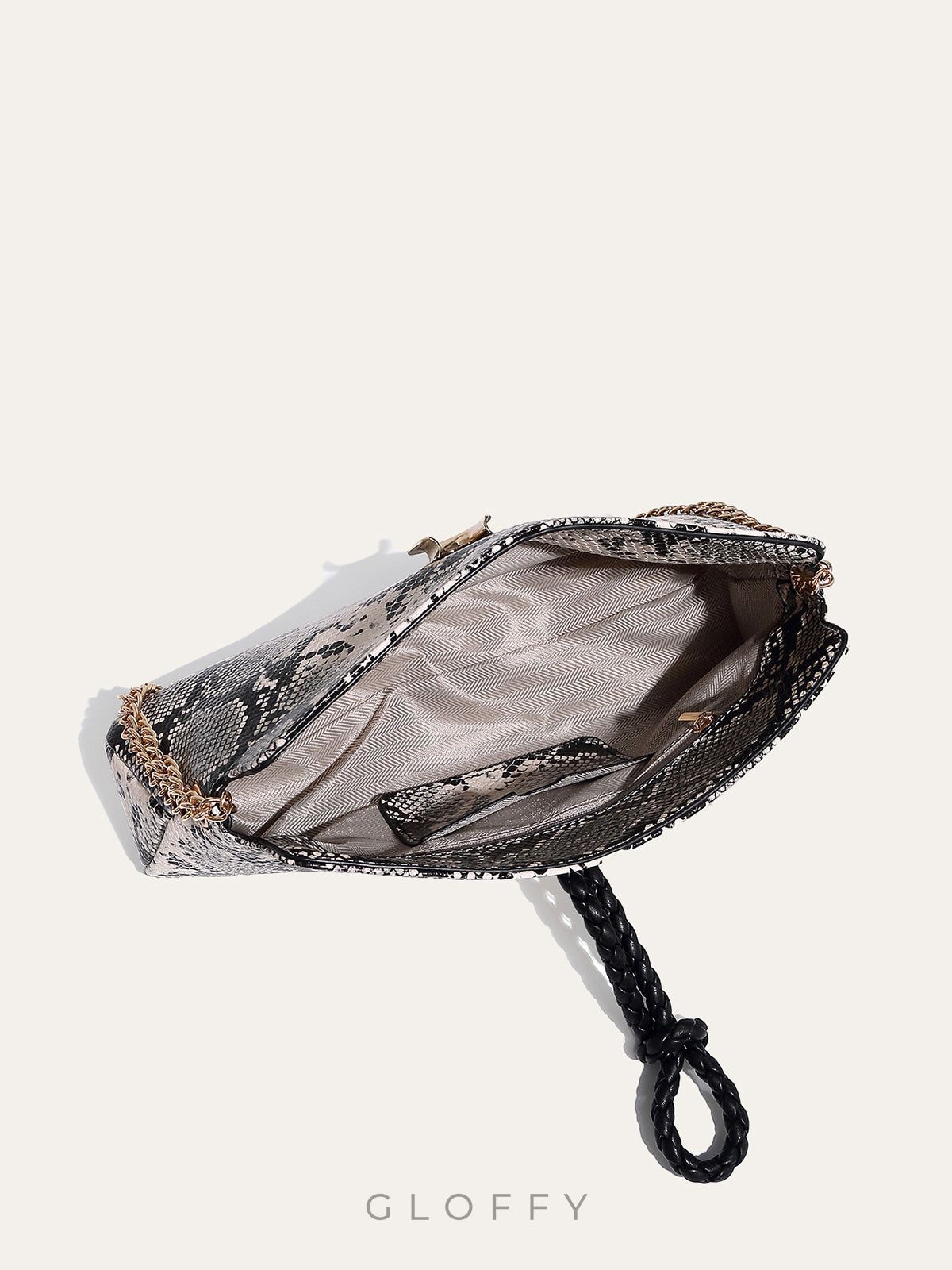 Yılan Derisi Desenli Zincir Askılı Çanta