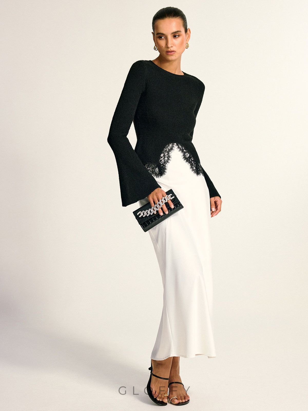 Klasik Fitilli Dantel Detaylı Uzun Kollu Siyah Triko Bluz