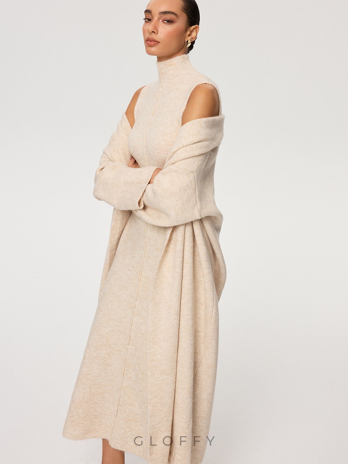 Örgü Yelek ve Balıkçı Yaka Yeleksiz Elbise İki Parçalı Takım