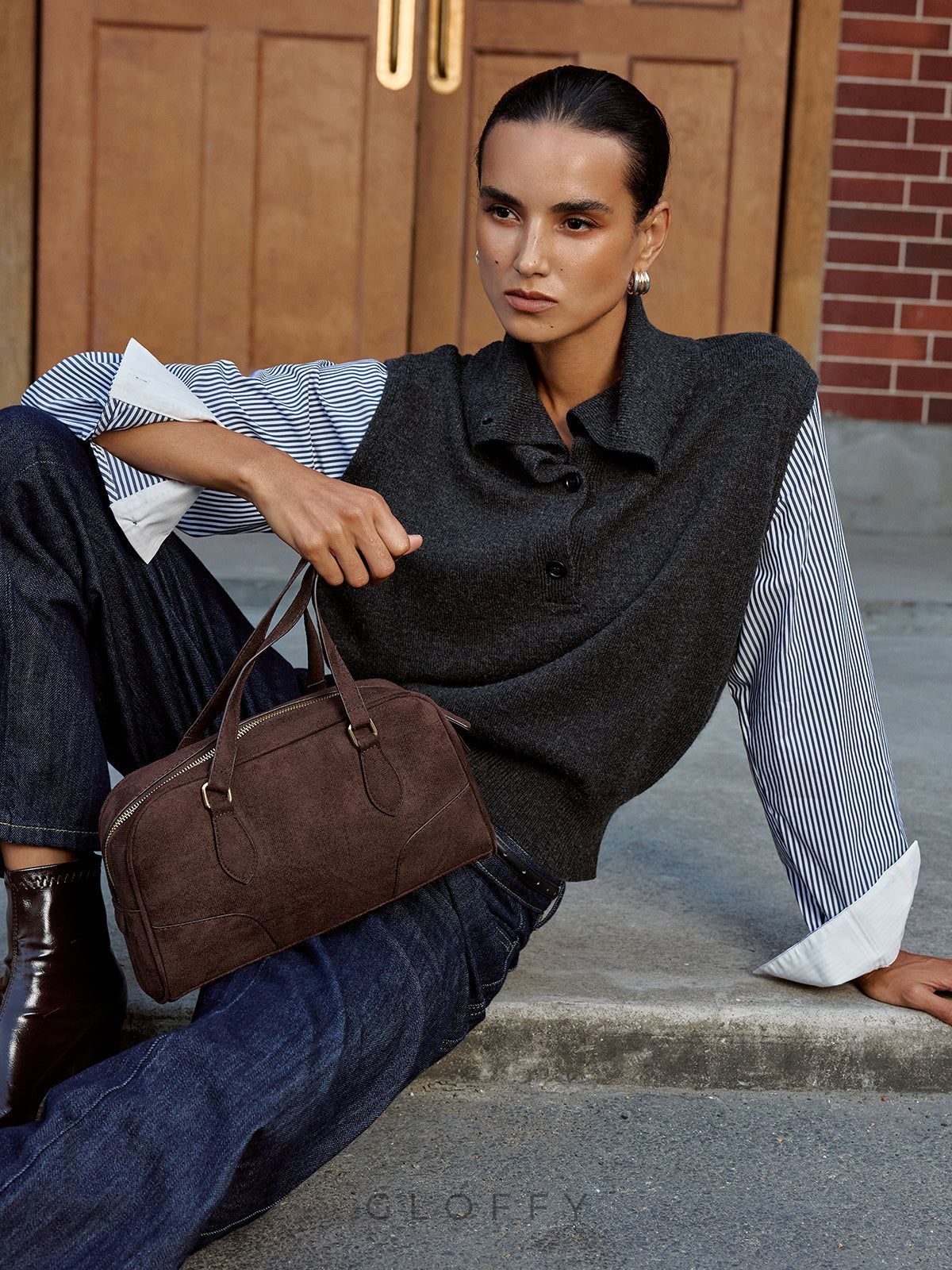 Retro Süet El Çantası