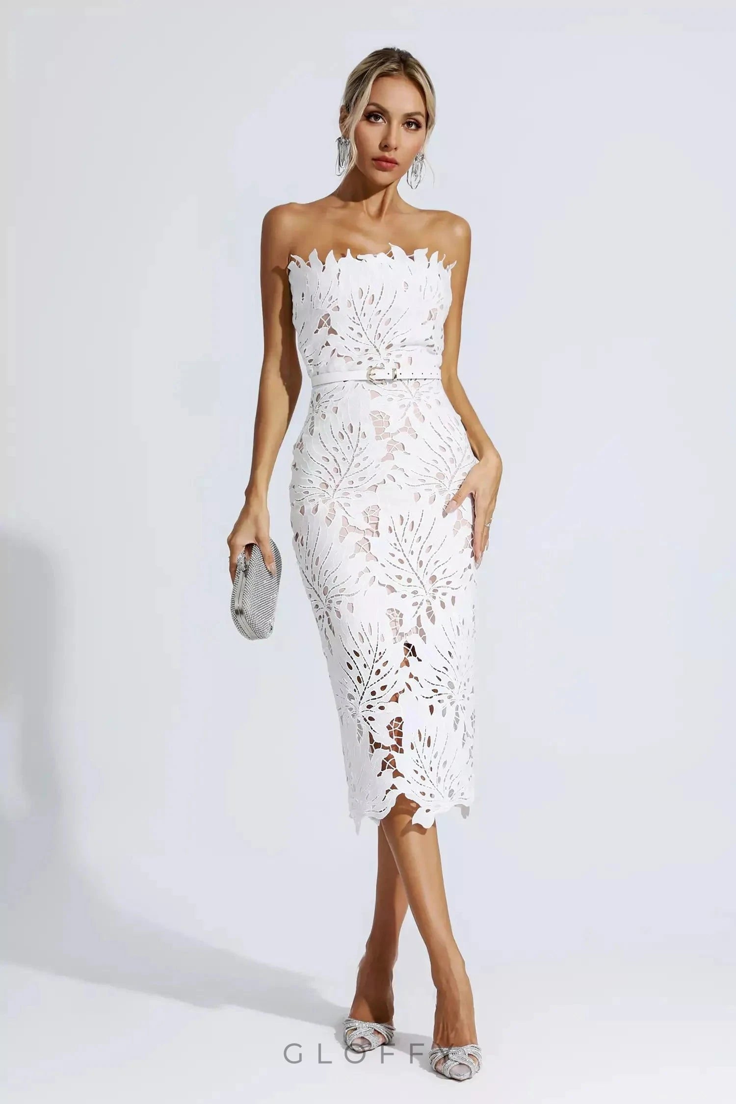 Jazlyn Pembe Dantel Çiçek Desenli Midi Elbise