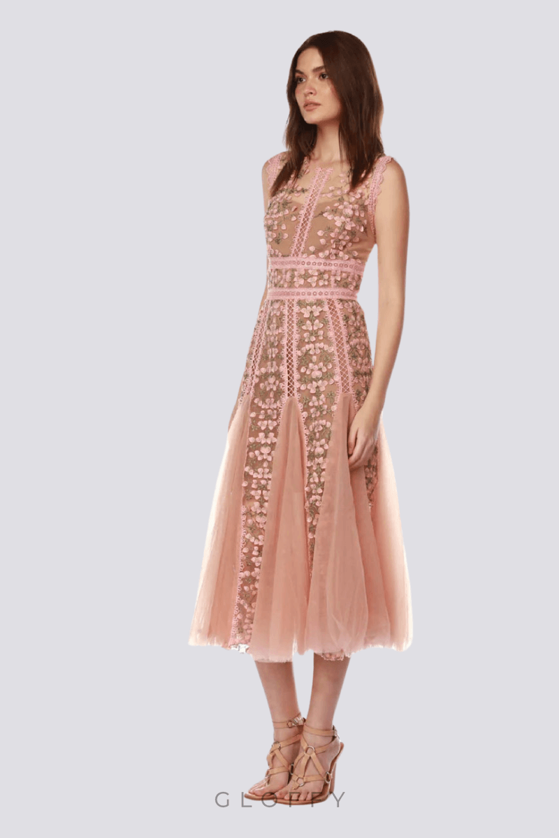 Bej Maëlle Yuvarlak Yaka File İşlemeli Midi Elbise