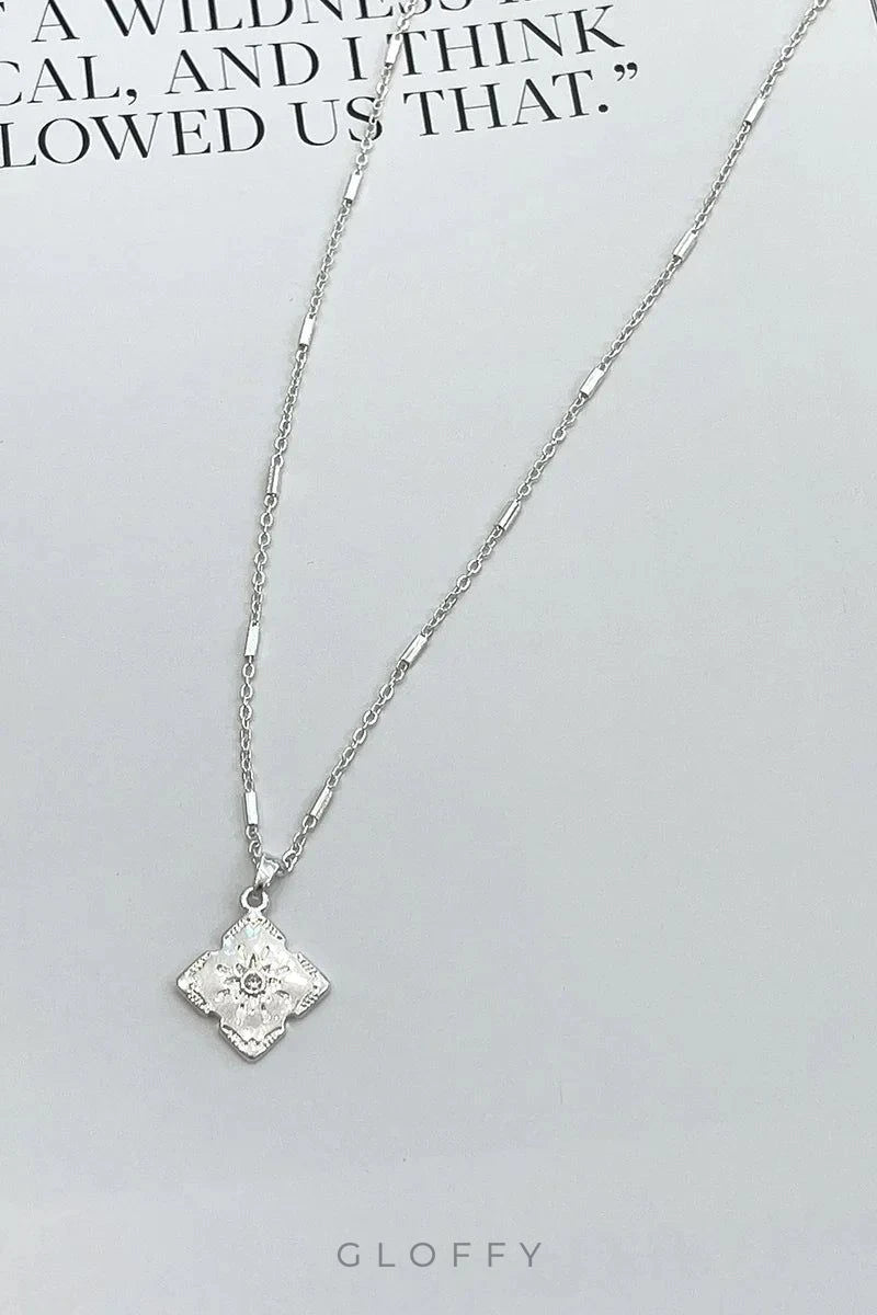 Cleo Kolye - Gümüş