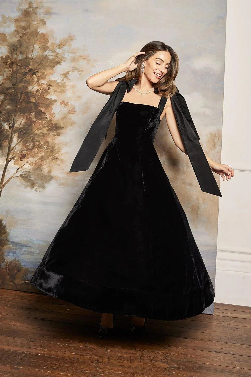 Amira Straplez Fiyonk Midi Elbise