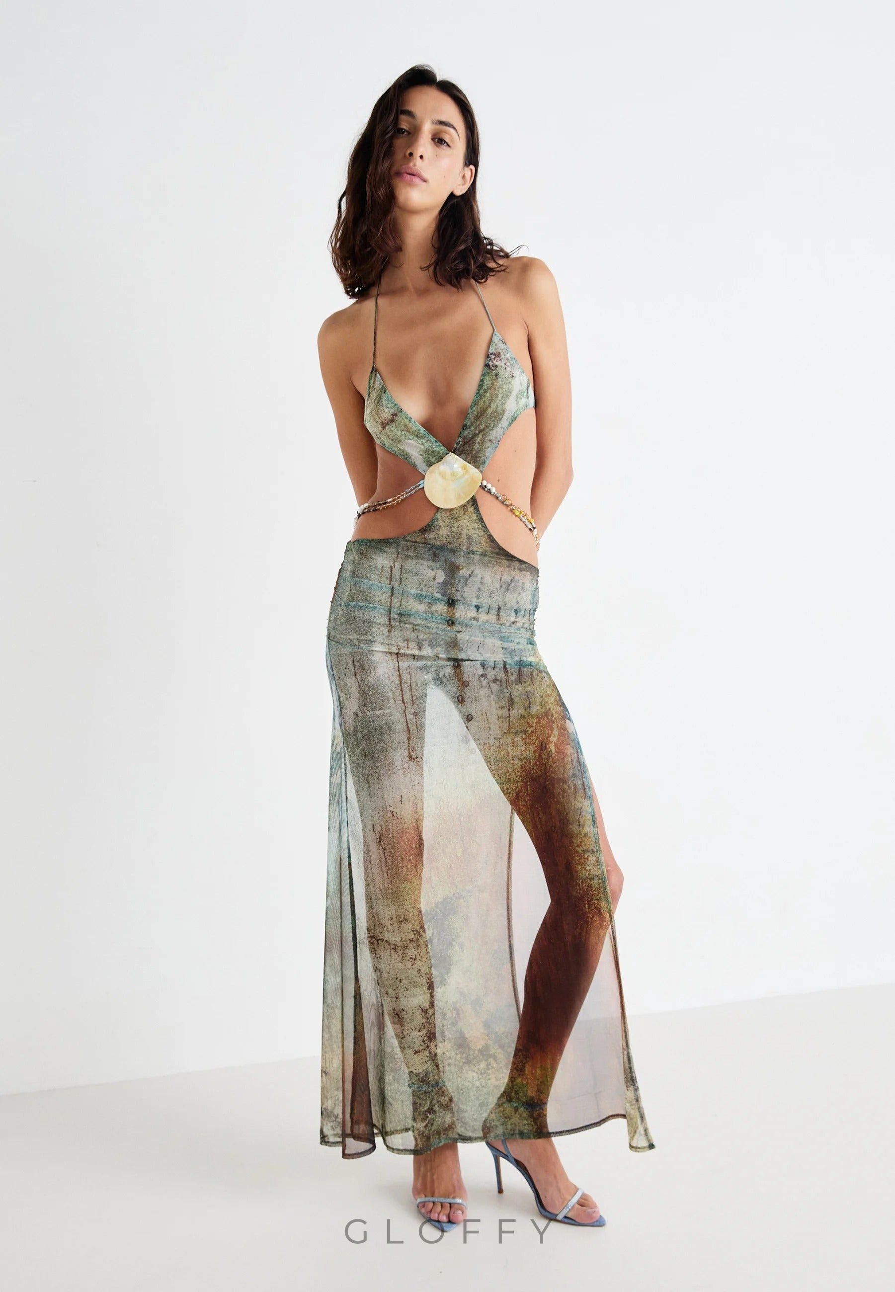 Eve Halter Yaka Kabuk Kesim Maxi File Elbise