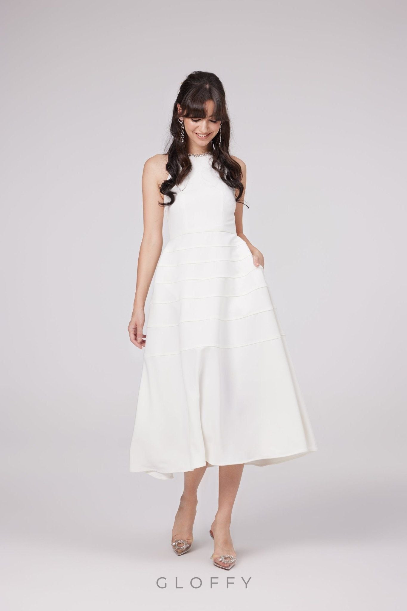 Élodie Taş Yaka Detaylı Midi Elbise